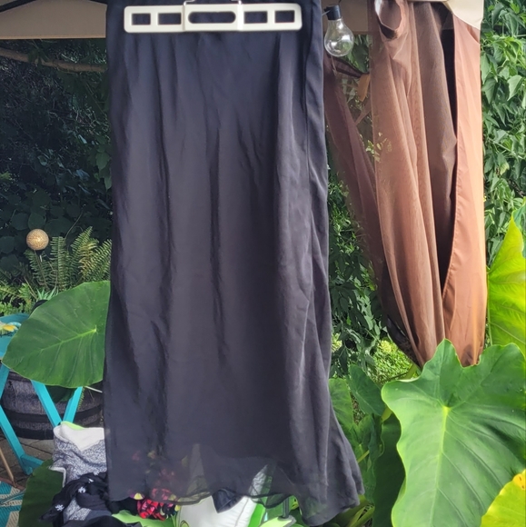 Sheer Long Goth Skirt - Picture 4 of 10